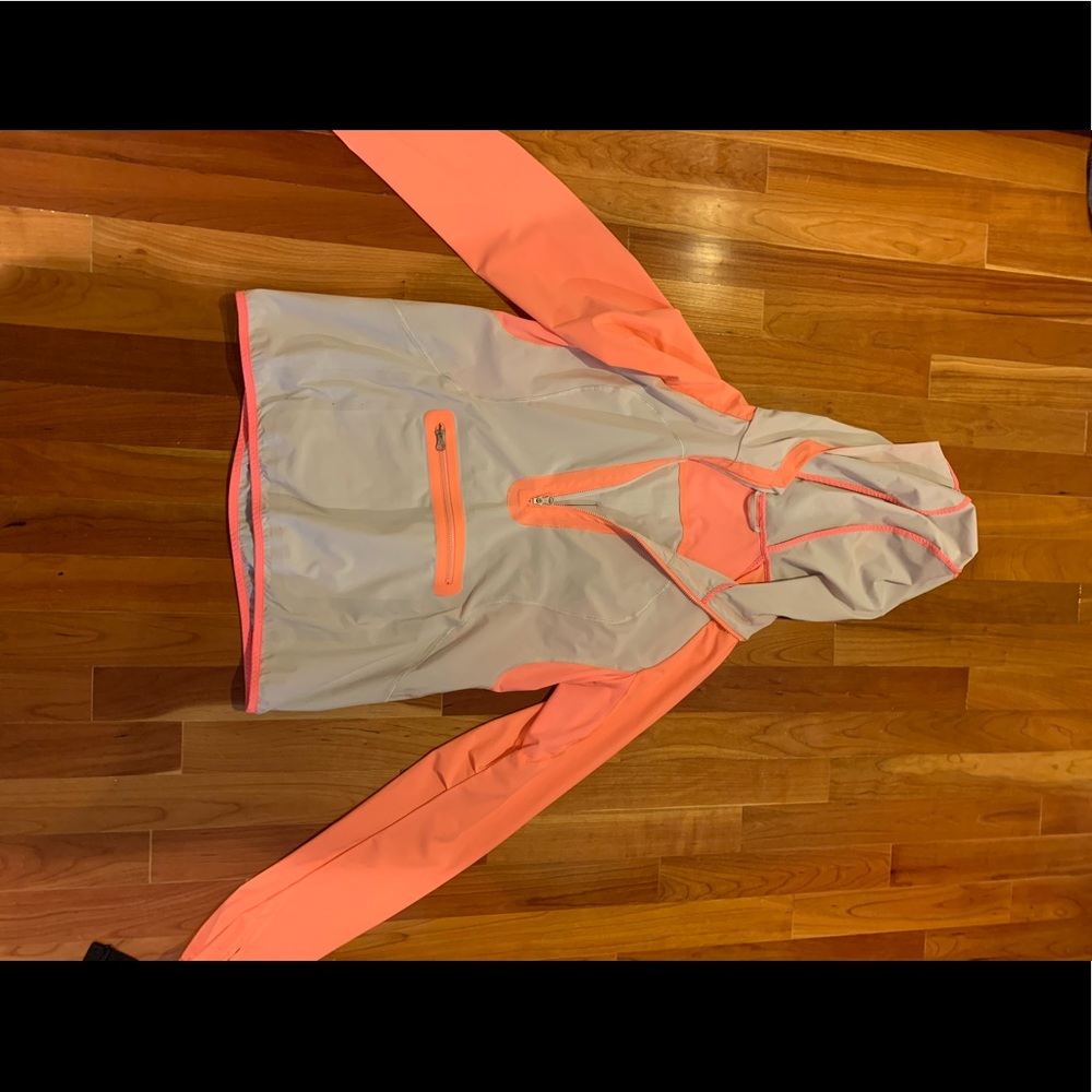 Lululemon lightweight coat, worn a few times